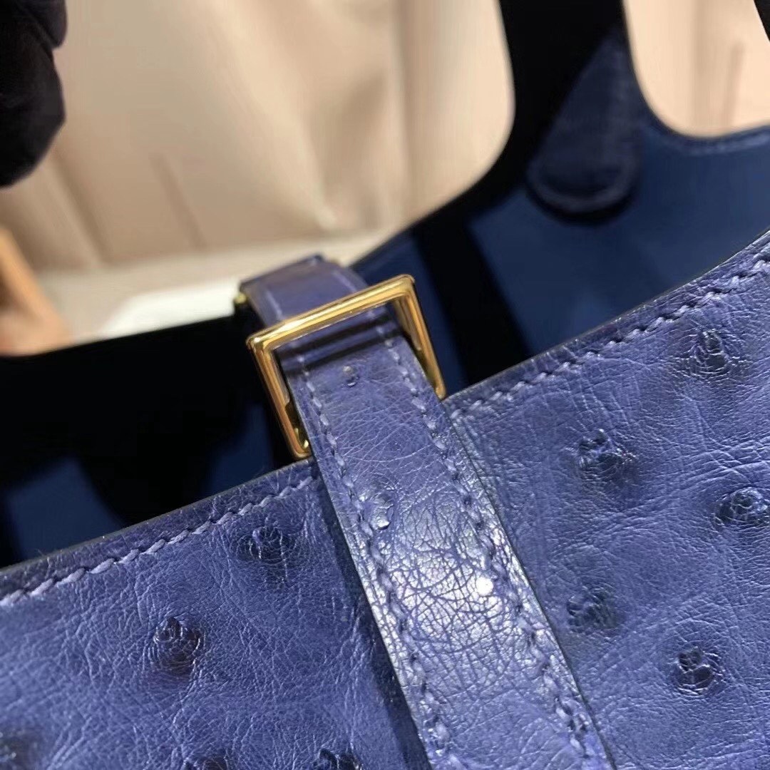 에르메스 피코탄 락18 사파이어블루 금장 타조가죽